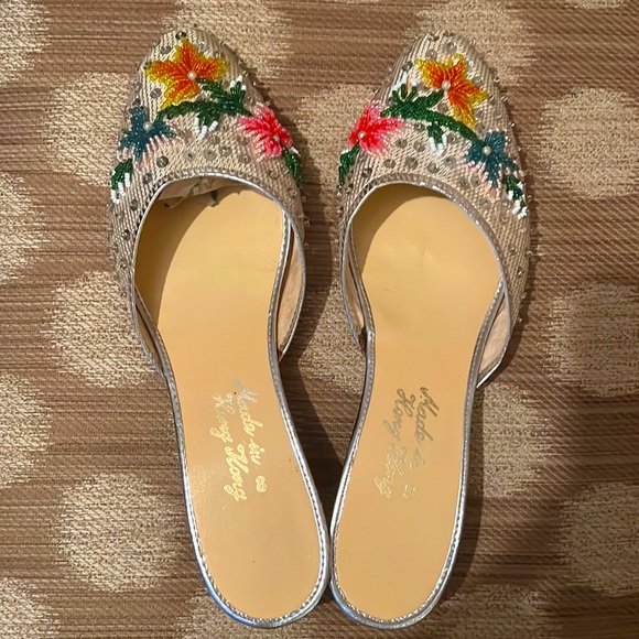 Vintage Hong Kong boudoir embellished beaded floral silver mini wedge mules 8 - Picture 7 of 9